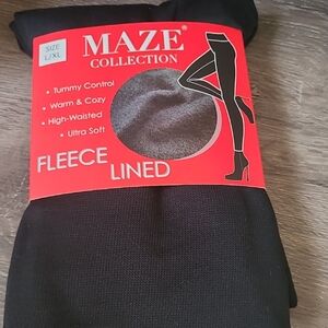 Maze CollectionBlack Fleece Lined Leggings Size L/XL